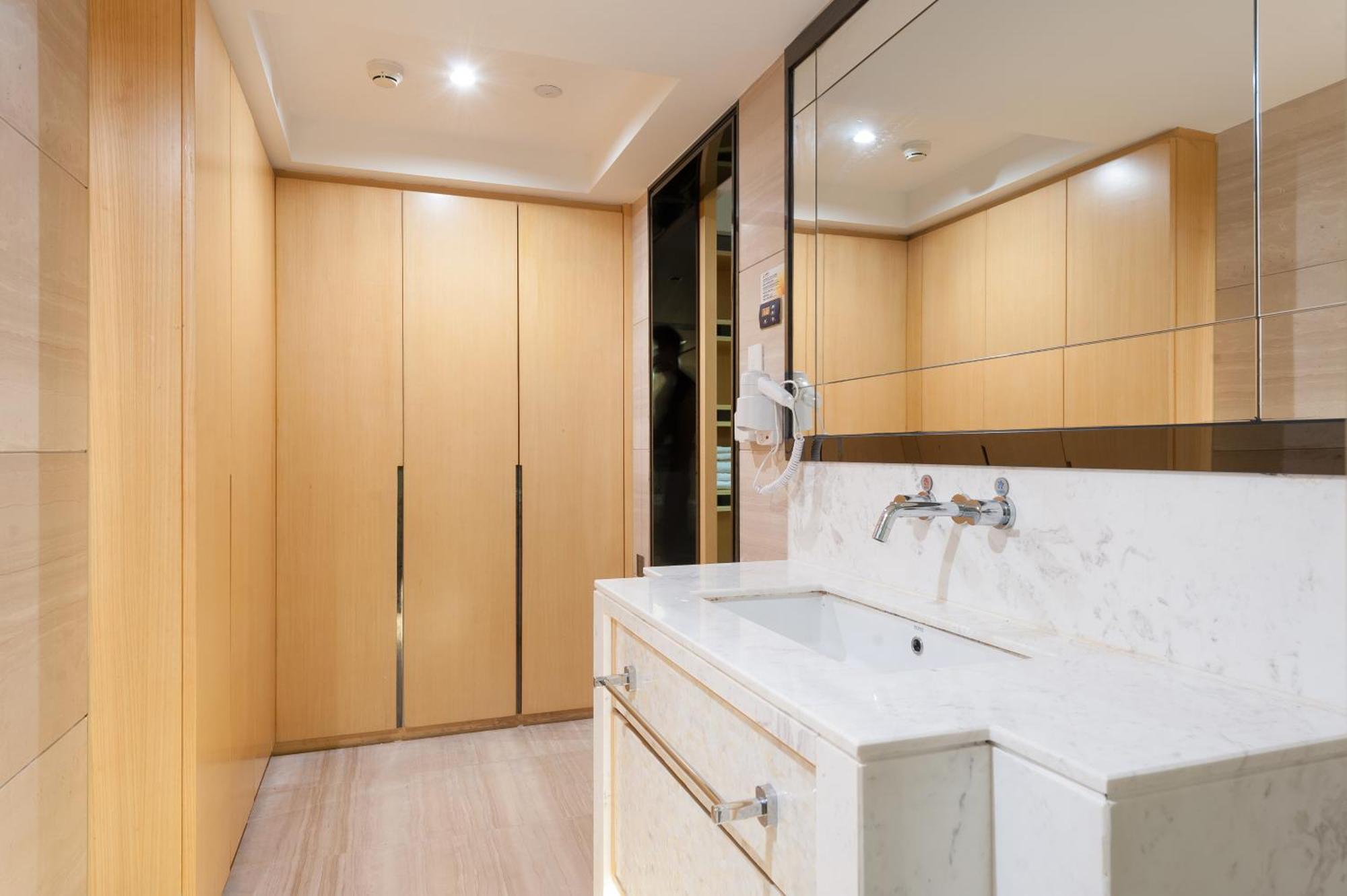 Qingman Apartment Guangzhou Zhujiang New Town East Railway Station Branch Exteriér fotografie